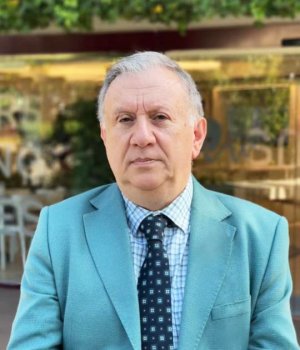 Dr Vincenzo Noto